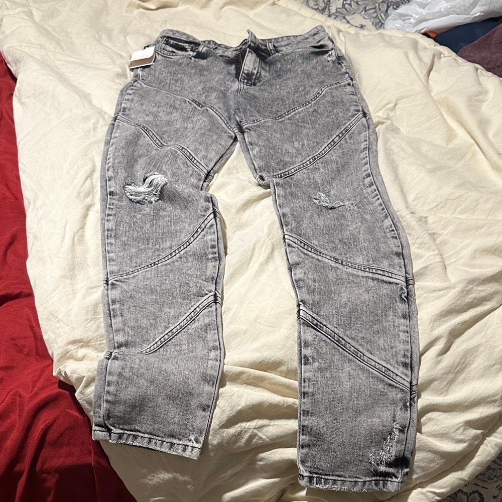 Retrofete Gray Distressed Skinny Jeans
